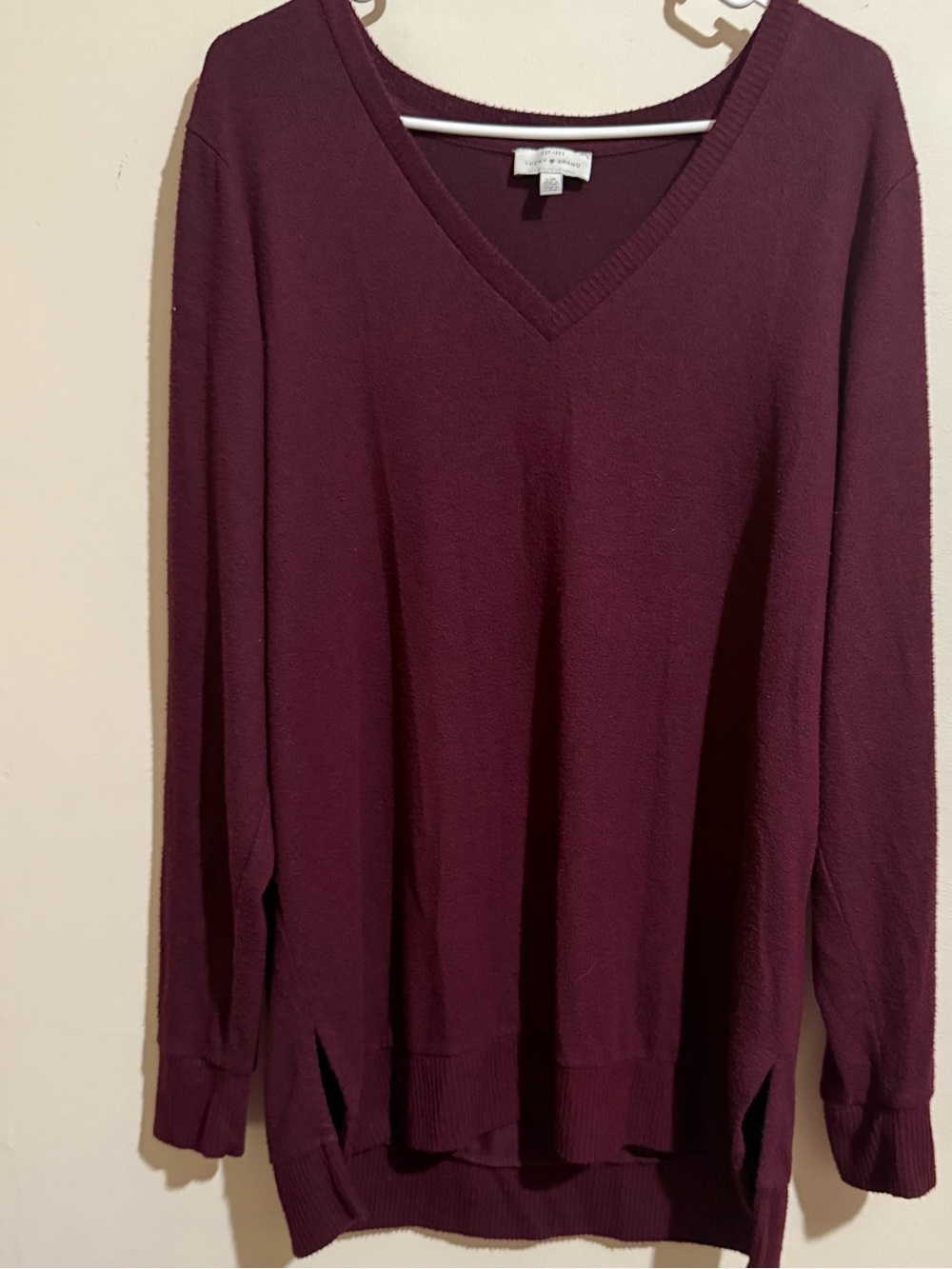 Lucky Brand Women's V-Neck Sweater - Wine